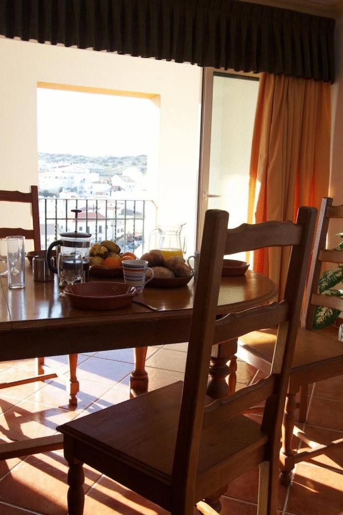 Apartamentos Os Descobrimentos Burgau Buitenkant foto